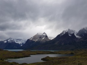Torres del Paine #1: Mirador Ferrier, Lago Grey und Pehoe Hausberg